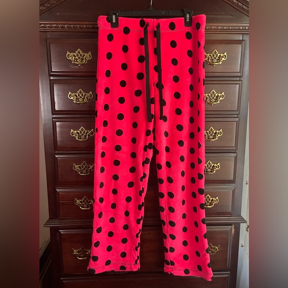 Secret treasures pajama pants medium